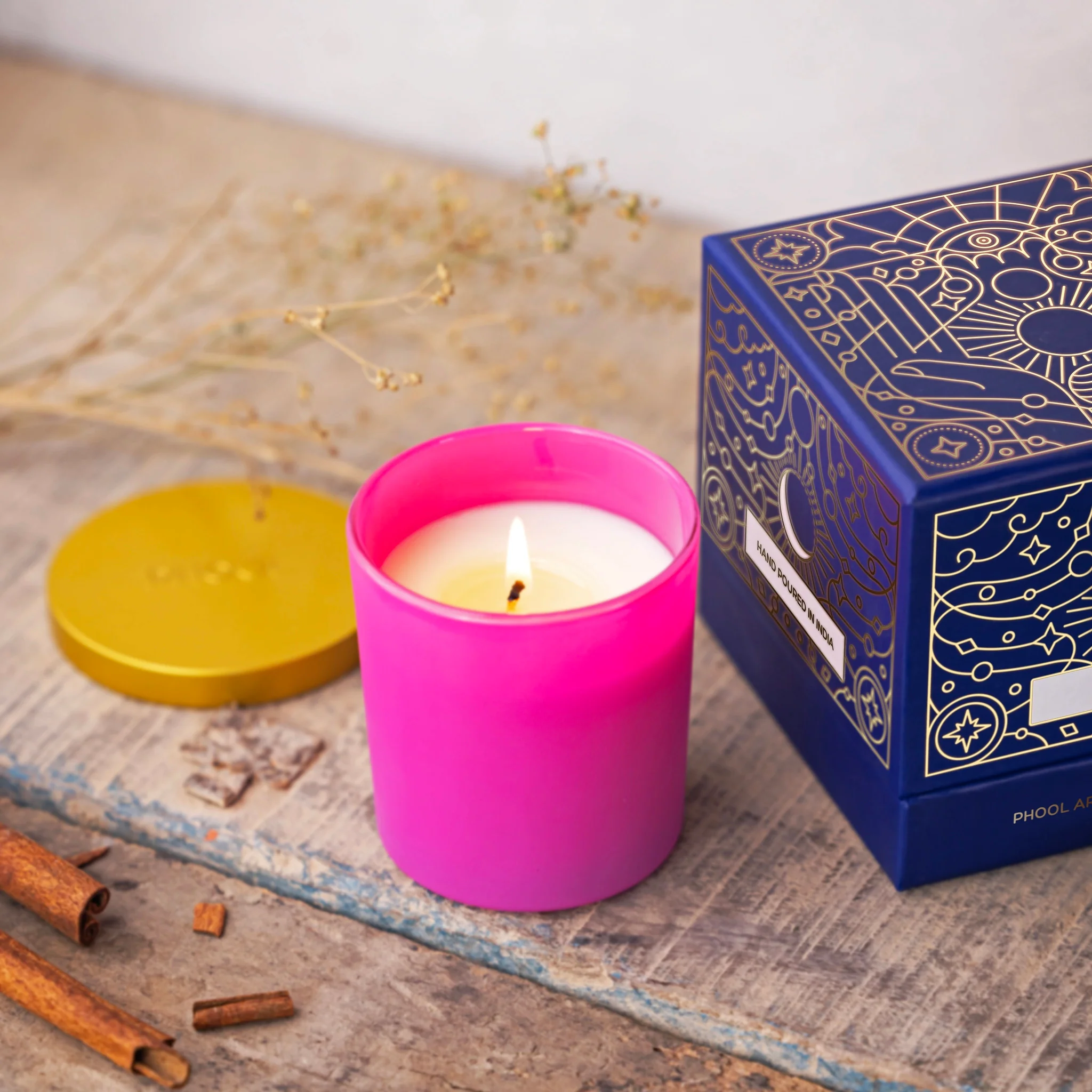 Phool Cosmos Gin Soy Candle - Image 3