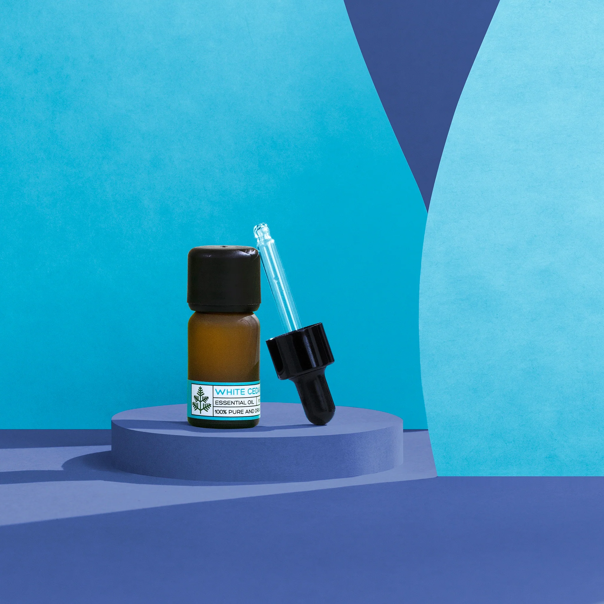 Phool White Cedar Essential Oil (10ml) - Image 3